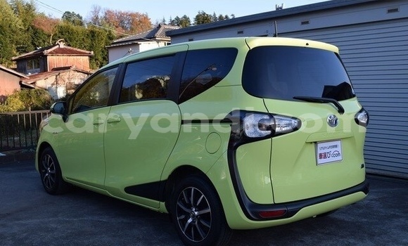 Acheter Occasion Voiture Toyota Sienta Vert à Lusaka, Zambie Acheter Occasion Voiture Toyota Sienta Vert à Lusaka, Zambie
