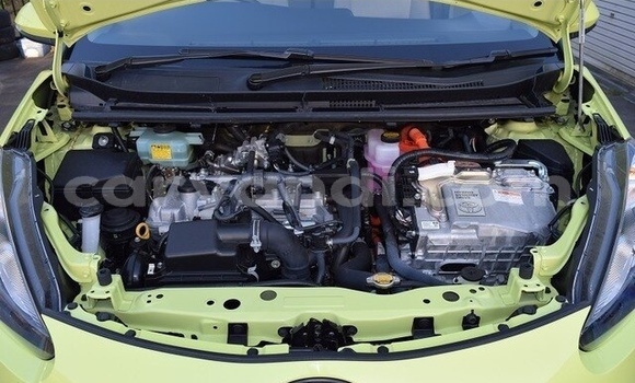 Acheter Occasion Voiture Toyota Sienta Vert à Lusaka, Zambie Acheter Occasion Voiture Toyota Sienta Vert à Lusaka, Zambie