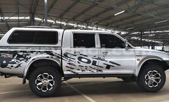 Buy Used Mitsubishi Colt Silver Car in Lusaka in Zambia Buy Used Mitsubishi Colt Silver Car in Lusaka in Zambia