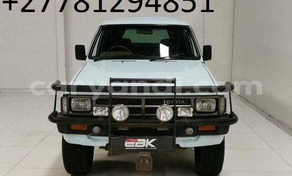 Acheter Occasion Voiture Toyota Hilux Bleu à Lusaka, Zambie
