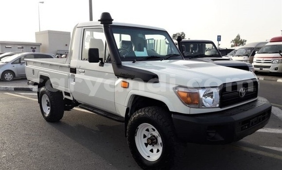 Buy Used Toyota Land Cruiser White Car in Lusaka in Zambia Buy Used Toyota Land Cruiser White Car in Lusaka in Zambia
