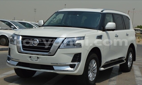Buy Used Nissan Patrol White Car in Lusaka in Zambia Buy Used Nissan Patrol White Car in Lusaka in Zambia