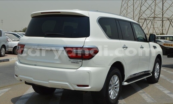 Buy Used Nissan Patrol White Car in Lusaka in Zambia Buy Used Nissan Patrol White Car in Lusaka in Zambia
