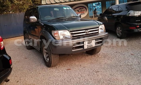 Buy Used Toyota Land Cruiser Prado Green Car in Lusaka in Zambia