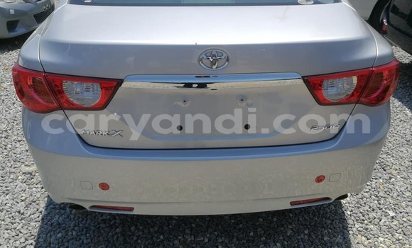 Tenga Tsaru Toyota Mark X Sirivha Mota in Lusaka in Zambia Tenga Tsaru Toyota Mark X Sirivha Mota in Lusaka in Zambia