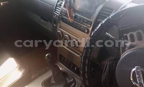 Acheter Occasion Voiture Nissan Navara Gris à Lusaka, Zambie Acheter Occasion Voiture Nissan Navara Gris à Lusaka, Zambie