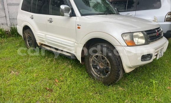 Acheter Occasion Voiture Mitsubishi Pajero Blanc à Lusaka, Zambie Acheter Occasion Voiture Mitsubishi Pajero Blanc à Lusaka, Zambie