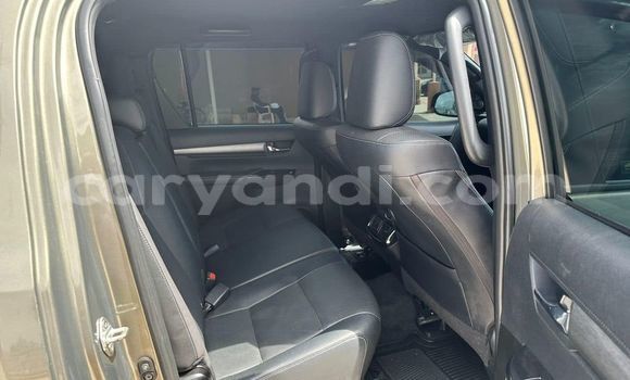 Acheter Occasion Voiture Toyota Hilux Vert à Lusaka, Zambie Acheter Occasion Voiture Toyota Hilux Vert à Lusaka, Zambie