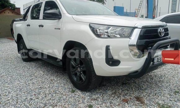 Buy Used Toyota Hilux White Car in Lusaka in Zambia Buy Used Toyota Hilux White Car in Lusaka in Zambia