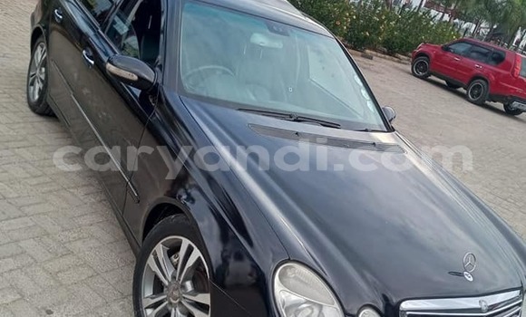 Buy Used Mercedes-Benz E-Classe Black Car in Lusaka in Zambia