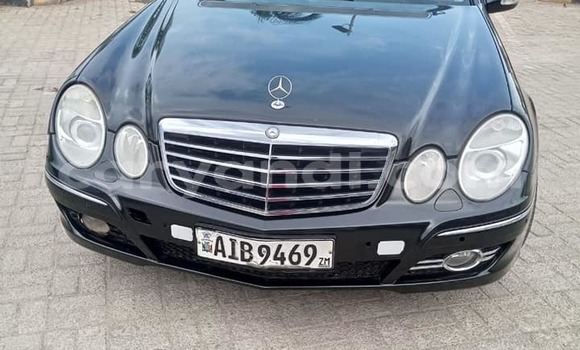 Acheter Occasion Voiture Mercedes-Benz E-Classe Noir à Lusaka, Zambie Acheter Occasion Voiture Mercedes-Benz E-Classe Noir à Lusaka, Zambie
