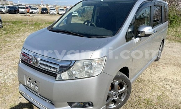 Tenga Tsaru Honda FR-V Sirivha Mota in Lusaka in Zambia Tenga Tsaru Honda FR-V Sirivha Mota in Lusaka in Zambia