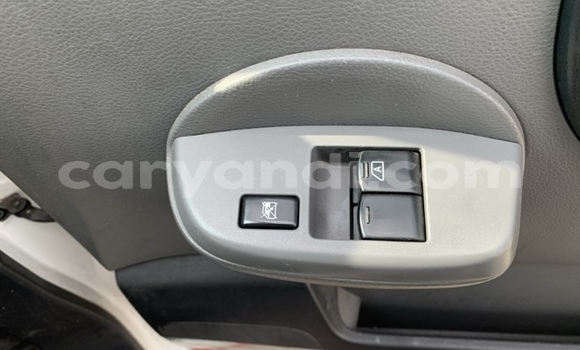 Acheter Occasion Voiture Nissan NV200 Rouge à Chingola, Zambie Acheter Occasion Voiture Nissan NV200 Rouge à Chingola, Zambie