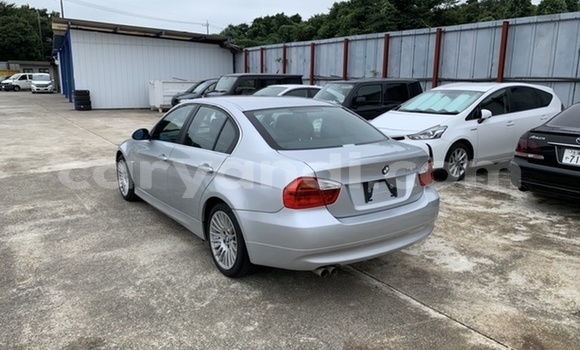 Buy Used BMW 3–Series Silver Car in Livingstone in Zambia Buy Used BMW 3–Series Silver Car in Livingstone in Zambia