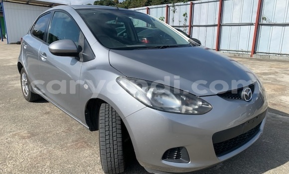 Acheter Occasion Voiture Mazda Demio Gris à Lusaka, Zambie