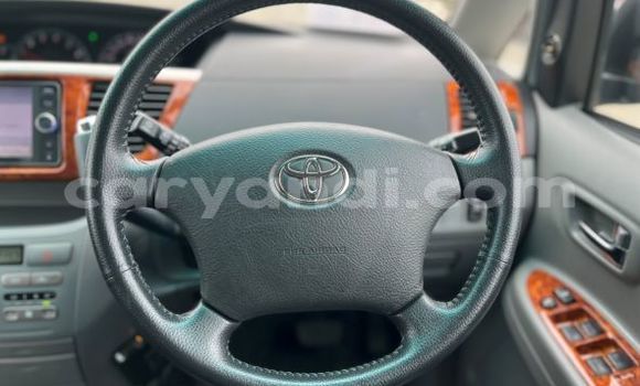 Tenga Tsaru Toyota Noah Nhema Mota in Livingstone in Zambia Tenga Tsaru Toyota Noah Nhema Mota in Livingstone in Zambia