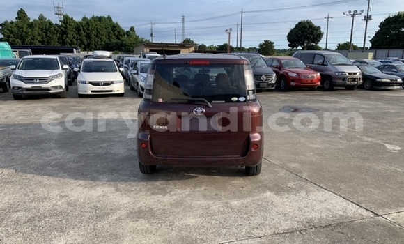 Buy Used Toyota Sienta Red Car in Livingstone in Zambia Buy Used Toyota Sienta Red Car in Livingstone in Zambia
