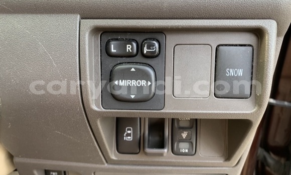 Buy Used Toyota Sienta Red Car in Livingstone in Zambia Buy Used Toyota Sienta Red Car in Livingstone in Zambia