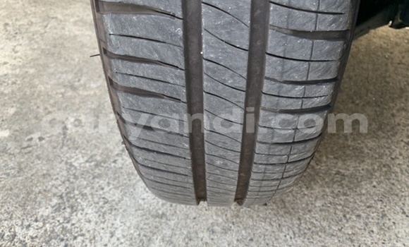 Buy Used Toyota Sienta Red Car in Livingstone in Zambia Buy Used Toyota Sienta Red Car in Livingstone in Zambia