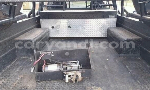 Acheter Occasion Voiture Toyota Hilux Beige à Isoka, Nord Acheter Occasion Voiture Toyota Hilux Beige à Isoka, Nord