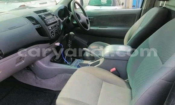Acheter Occasion Voiture Toyota Hilux Gris à Isoka, Nord Acheter Occasion Voiture Toyota Hilux Gris à Isoka, Nord