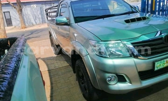 Acheter Occasion Voiture Toyota Hilux Gris à Isoka, Nord Acheter Occasion Voiture Toyota Hilux Gris à Isoka, Nord