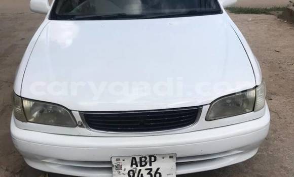 Acheter Occasion Voiture Toyota Corolla Blanc à Lusaka, Zambie