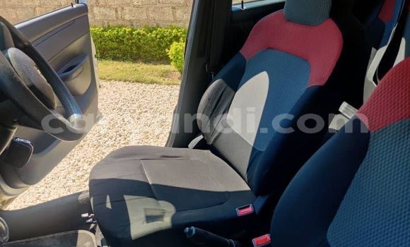 Acheter Occasion Voiture Renault KWID Gris à Lusaka, Zambie Acheter Occasion Voiture Renault KWID Gris à Lusaka, Zambie