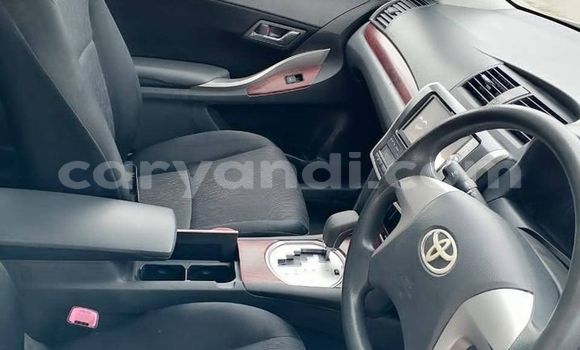 Acheter Occasion Voiture Toyota Allion Blanc à Lusaka, Zambie Acheter Occasion Voiture Toyota Allion Blanc à Lusaka, Zambie