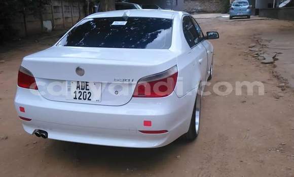 Acheter Occasion Voiture BMW 5–Series Blanc à Lusaka, Zambie Acheter Occasion Voiture BMW 5–Series Blanc à Lusaka, Zambie