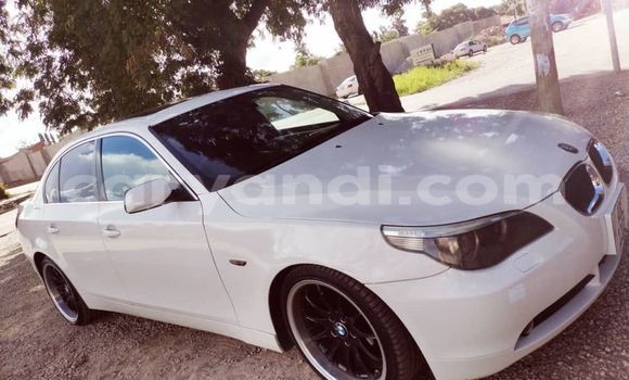 Acheter Occasion Voiture BMW 5–Series Blanc à Lusaka, Zambie Acheter Occasion Voiture BMW 5–Series Blanc à Lusaka, Zambie
