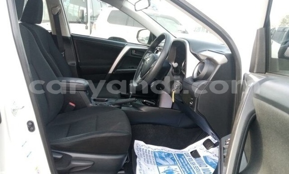 Buy Used Toyota RAV4 White Car in Lusaka in Zambia Buy Used Toyota RAV4 White Car in Lusaka in Zambia