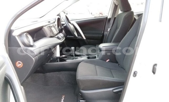 Buy Used Toyota RAV4 White Car in Lusaka in Zambia Buy Used Toyota RAV4 White Car in Lusaka in Zambia