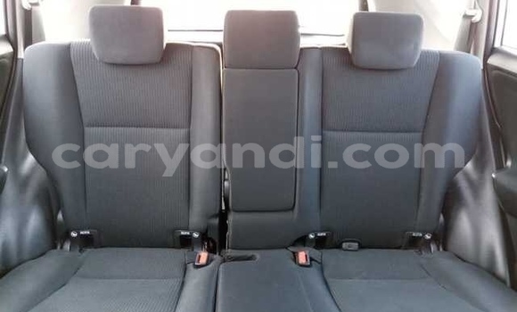 Buy Used Toyota RAV4 White Car in Lusaka in Zambia Buy Used Toyota RAV4 White Car in Lusaka in Zambia