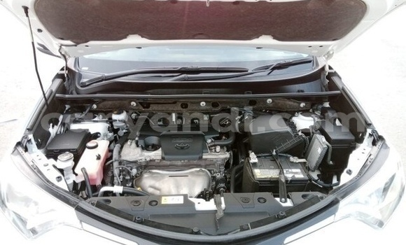 Buy Used Toyota RAV4 White Car in Lusaka in Zambia Buy Used Toyota RAV4 White Car in Lusaka in Zambia