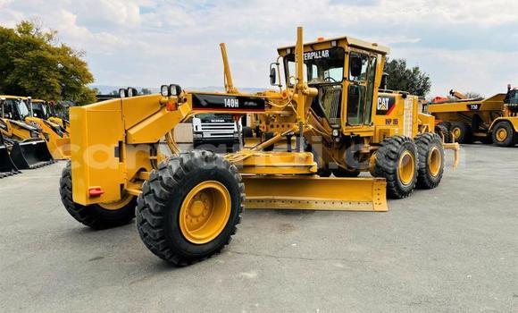 Acheter Occasion Utilitaire Caterpillar 120 Beige à Lusaka, Zambie Acheter Occasion Utilitaire Caterpillar 120 Beige à Lusaka, Zambie