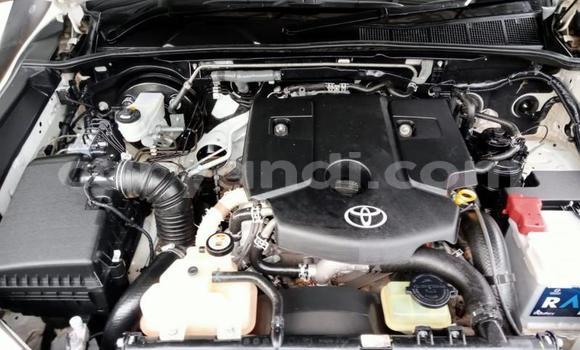 Acheter Occasion Voiture Toyota Hilux Blanc à Lusaka, Zambie Acheter Occasion Voiture Toyota Hilux Blanc à Lusaka, Zambie