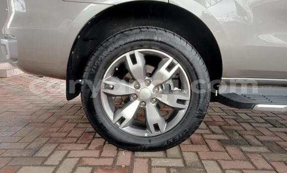 Acheter Occasion Voiture FORD MUSTANG Beige à Lusaka, Zambie Acheter Occasion Voiture FORD MUSTANG Beige à Lusaka, Zambie