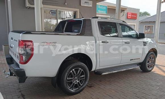 Acheter Occasion Voiture Ford Ranger Blanc à Lusaka, Zambie Acheter Occasion Voiture Ford Ranger Blanc à Lusaka, Zambie