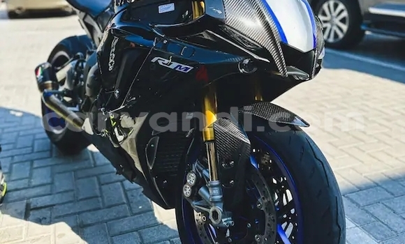 Acheter Occasion Moto Yamaha R1 Noir à Lusaka, Zambie