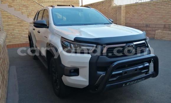 Buy Used Toyota Hilux White Car in Lusaka in Zambia Buy Used Toyota Hilux White Car in Lusaka in Zambia