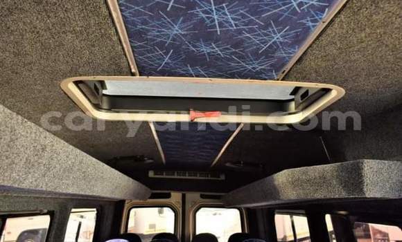 Acheter Occasion Utilitaire Mercedes–Benz Sprinter Beige à Lusaka, Zambie Acheter Occasion Utilitaire Mercedes–Benz Sprinter Beige à Lusaka, Zambie