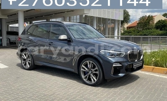 Acheter Occasion Voiture BMW X5 M Gris à Lusaka, Zambie Acheter Occasion Voiture BMW X5 M Gris à Lusaka, Zambie