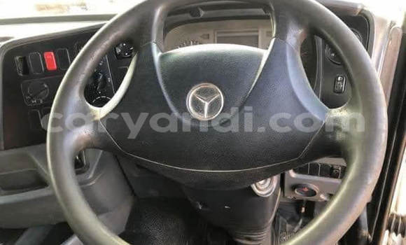 Acheter Occasion Utilitaire Mercedes–Benz Truck Autre à Isoka, Nord Acheter Occasion Utilitaire Mercedes–Benz Truck Autre à Isoka, Nord