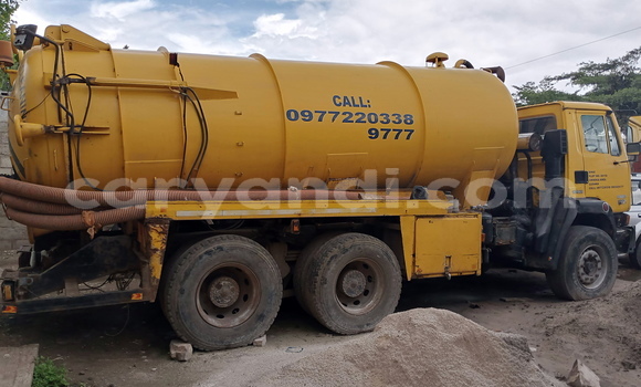 Buy Used DAF CF Beige Truck in Lusaka in Zambia