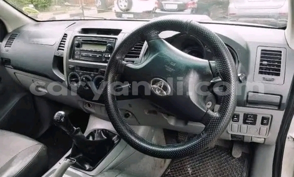 Acheter Occasion Voiture Toyota 2000GT Marron à Lusaka, Zambie Acheter Occasion Voiture Toyota 2000GT Marron à Lusaka, Zambie