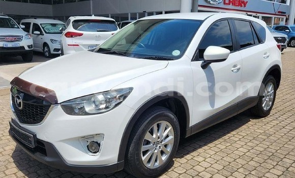 Acheter Occasion Voiture Mazda CX-5 Blanc à Zambèze, Nord-Ouest Acheter Occasion Voiture Mazda CX-5 Blanc à Zambèze, Nord-Ouest