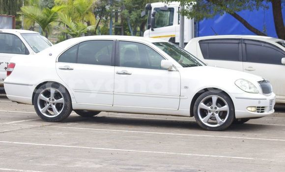 Acheter Occasion Voiture Toyota Brevis Blanc à Chingola, Zambie