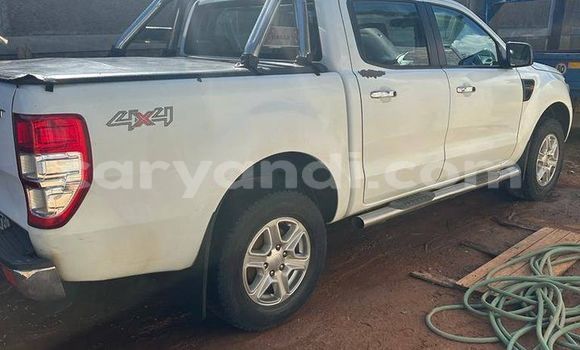 Acheter Occasion Voiture Ford Ranger Blanc à Chingola, Zambie