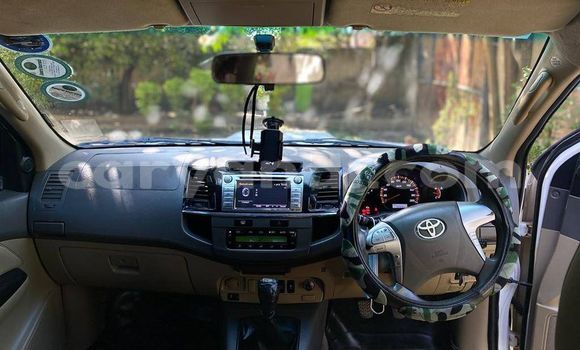 Acheter Occasion Voiture Toyota Fortuner Blanc à Chingola, Zambie Acheter Occasion Voiture Toyota Fortuner Blanc à Chingola, Zambie